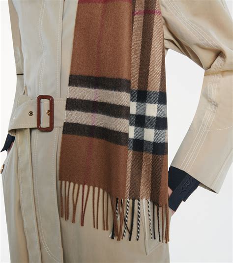 authentic burberry scarf how to tell|Burberry giant check cashmere scarf.